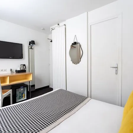 George - Astotel