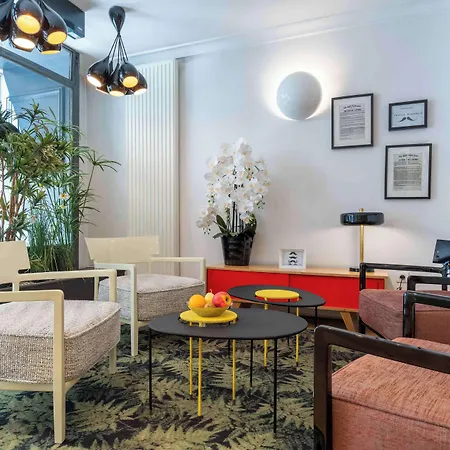 George - Astotel Hotel