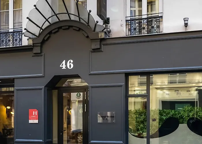 George - Astotel מלון 3*