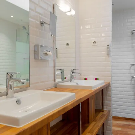 ジョージ アストテル