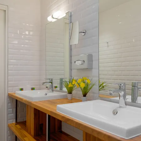 ジョージ アストテル