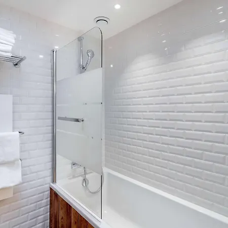 ホテル ジョージ アストテル 3*