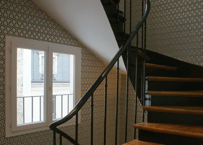 George - Astotel Hotel Parigi