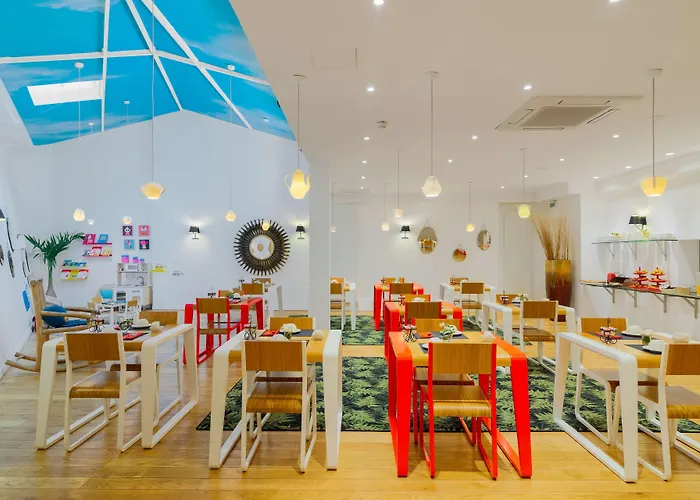 George - Astotel Hotel Parigi