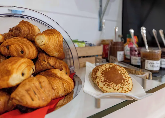 George - Astotel Parigi