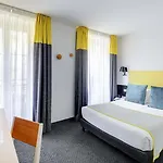 George - Astotel 3*