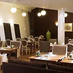 George - Astotel 3*